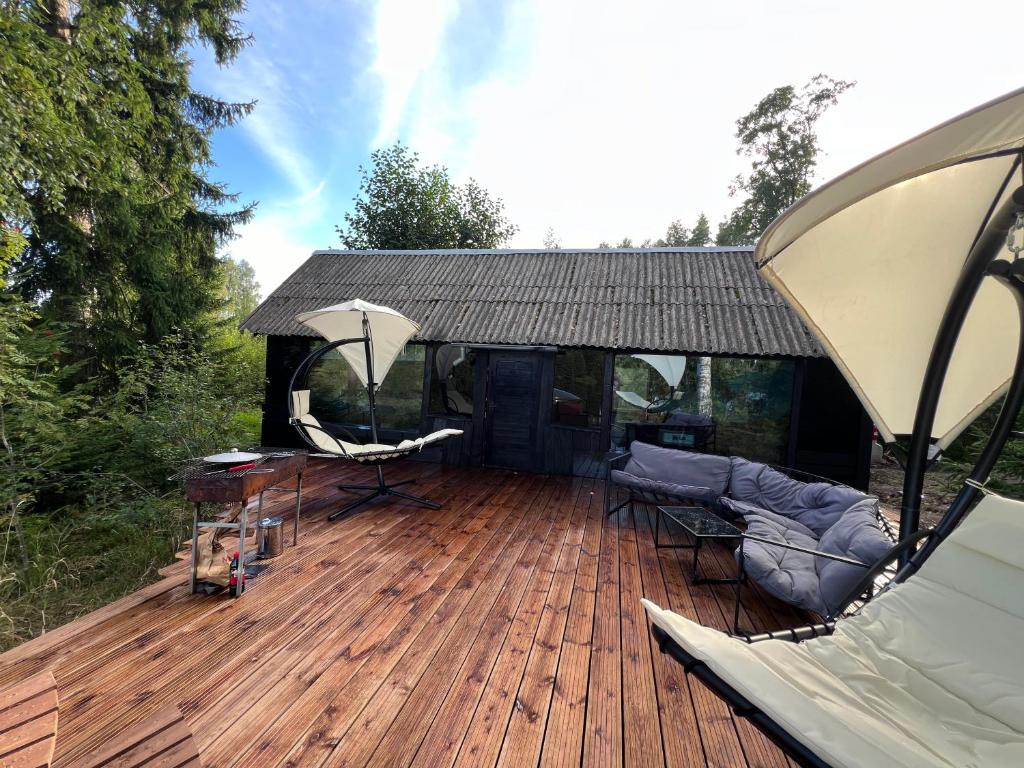 Black House в лесу — 4