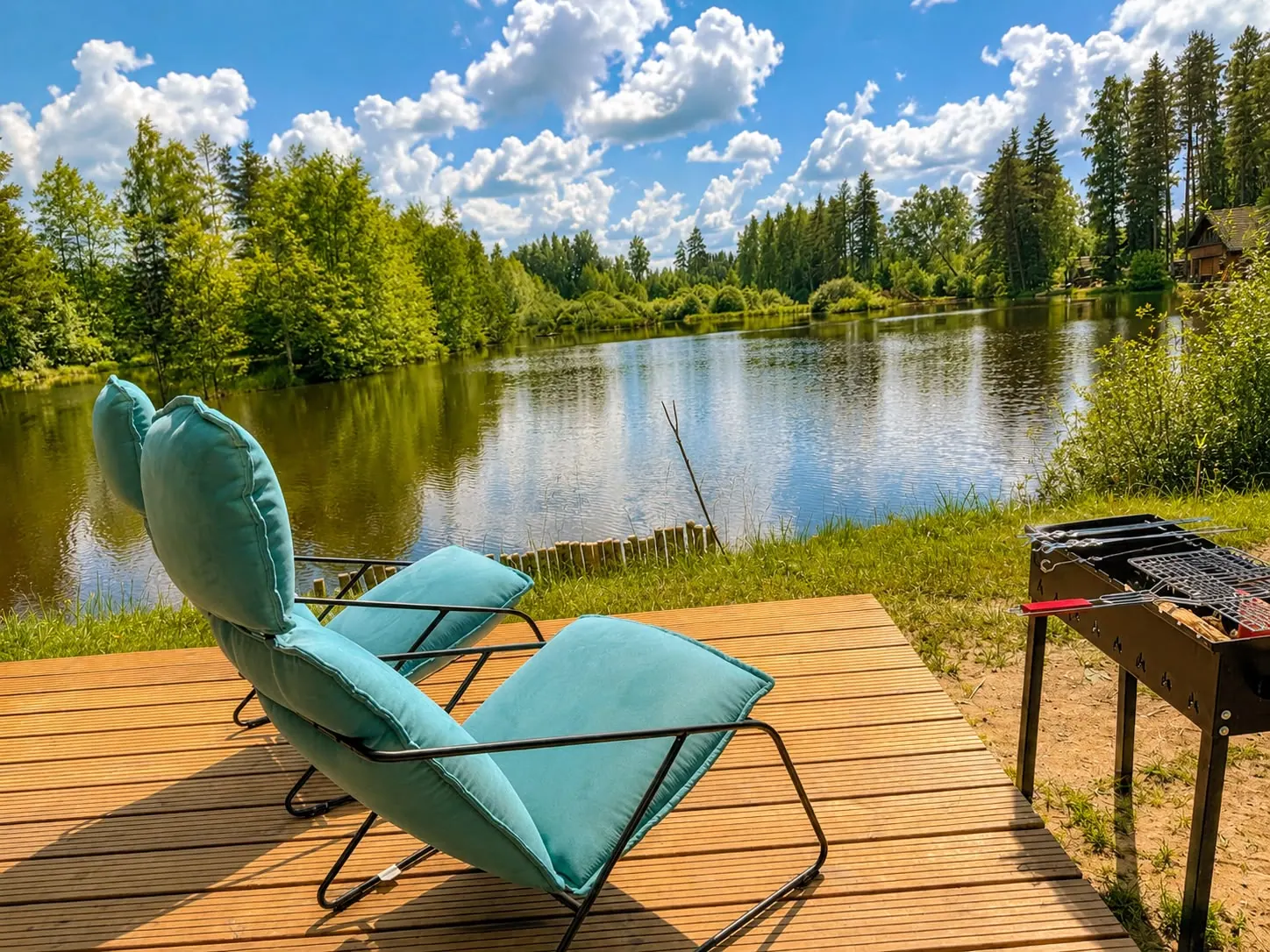 Glass Cabin by the Lake with Deer Park View